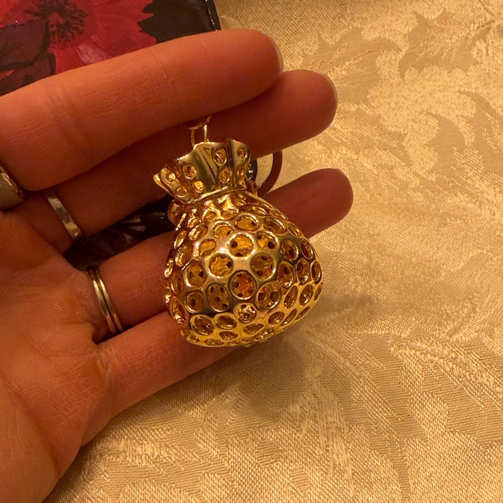 Floral Women's Clutch Wallet and Bag Charm! - Picture 6 of 7